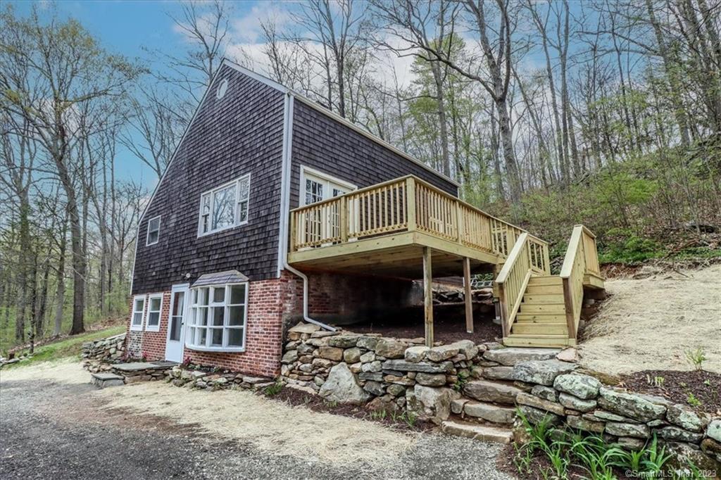 16 Ironwood Lane New Milford CT 06776