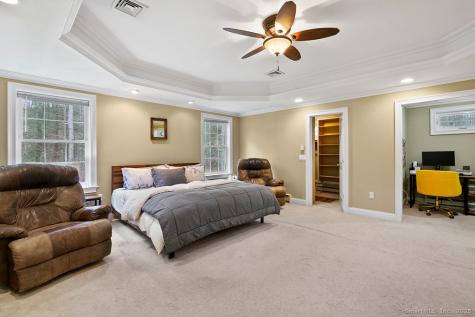 14 Ridgewood Road Avon CT 06001