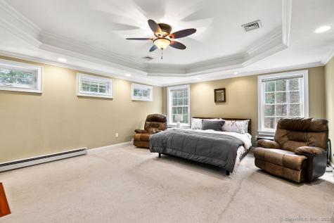 14 Ridgewood Road Avon CT 06001