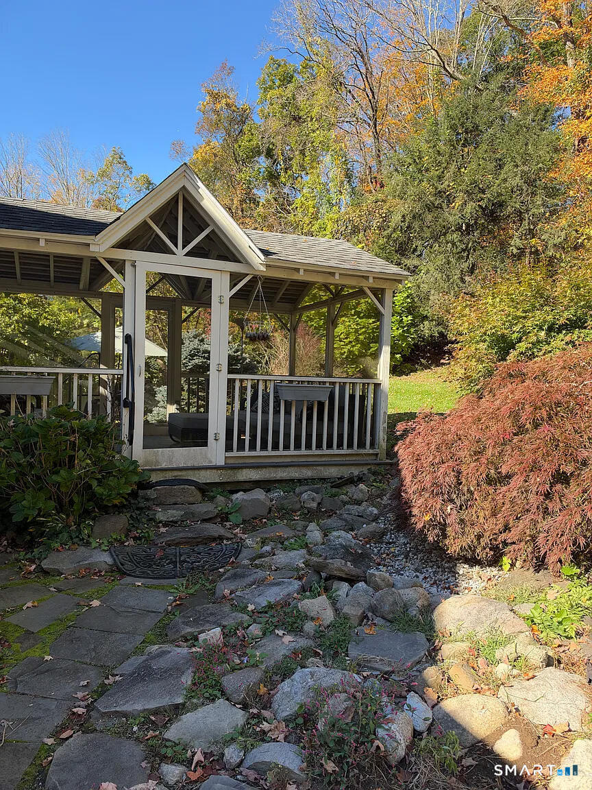 17 Highland Avenue Redding CT 06896