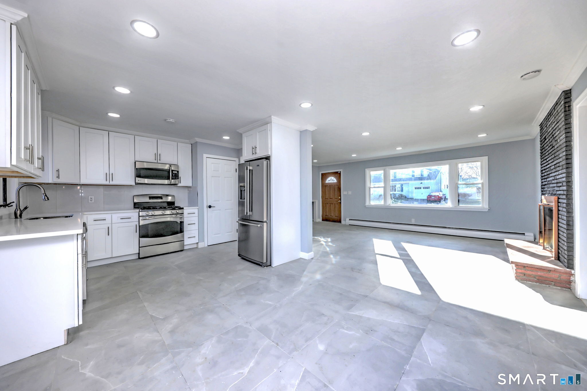 206 Bridgeview Place Stratford CT 06614