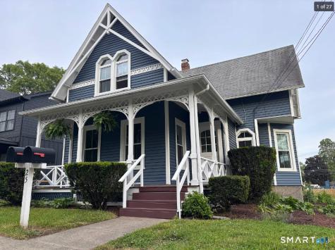 25 Drive Way Guilford CT 06437
