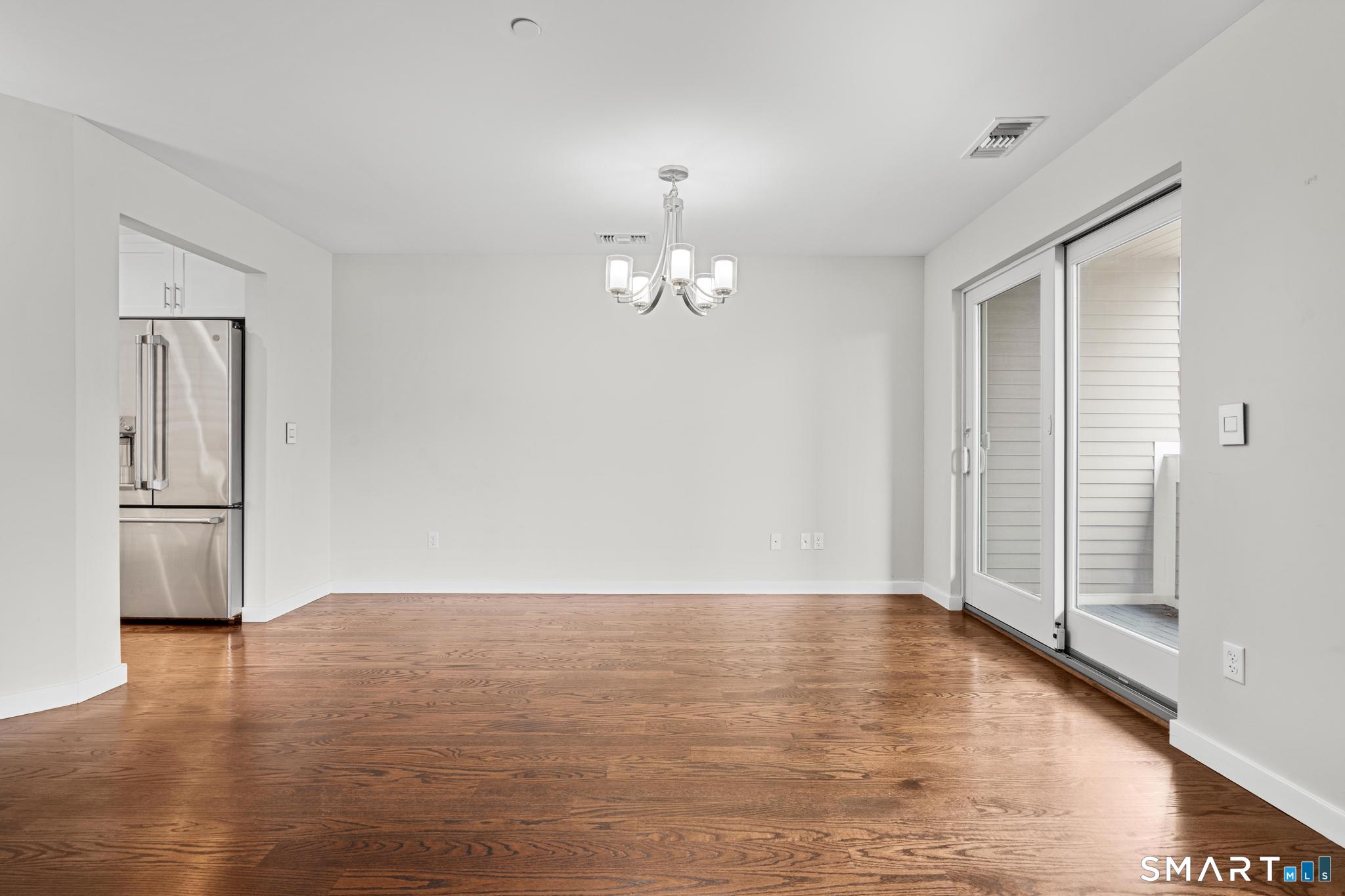 95 Harbour Close New Haven CT 06519