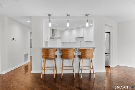 95 Harbour Close New Haven CT 06519