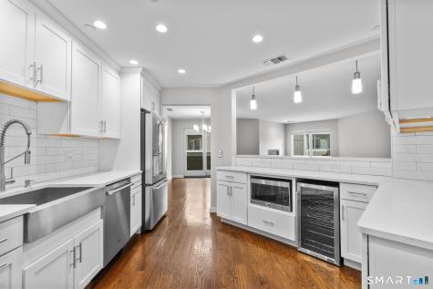 95 Harbour Close New Haven CT 06519