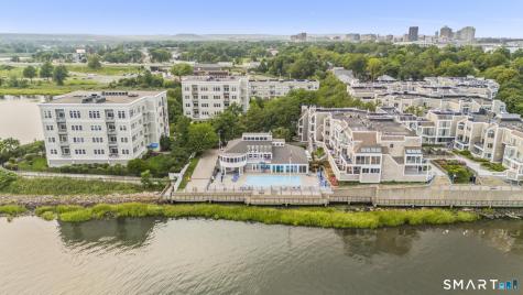 95 Harbour Close New Haven CT 06519