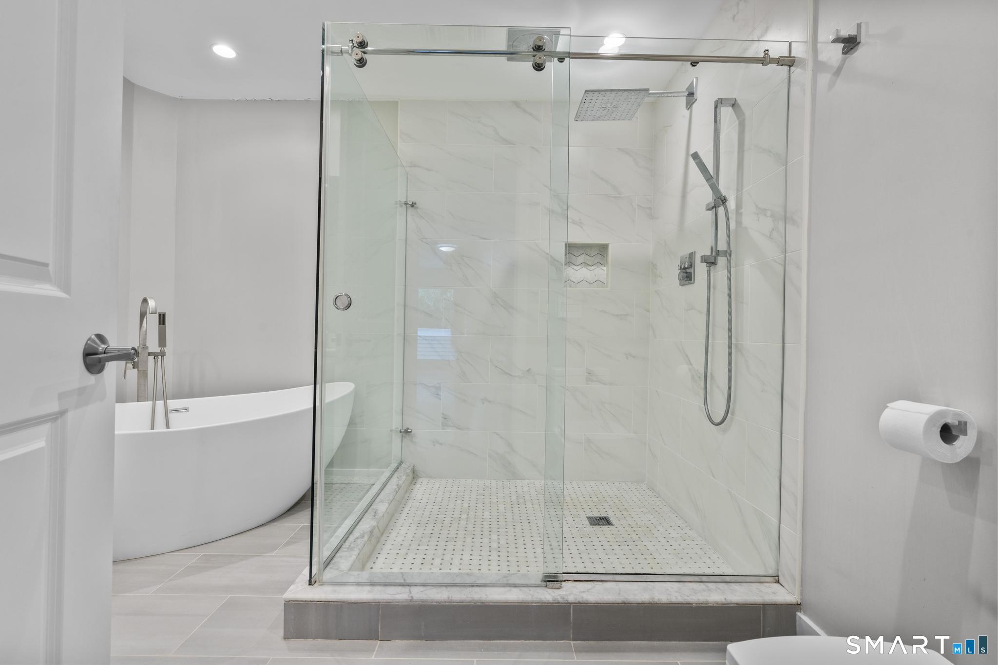 95 Harbour Close New Haven CT 06519