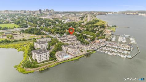 95 Harbour Close New Haven CT 06519