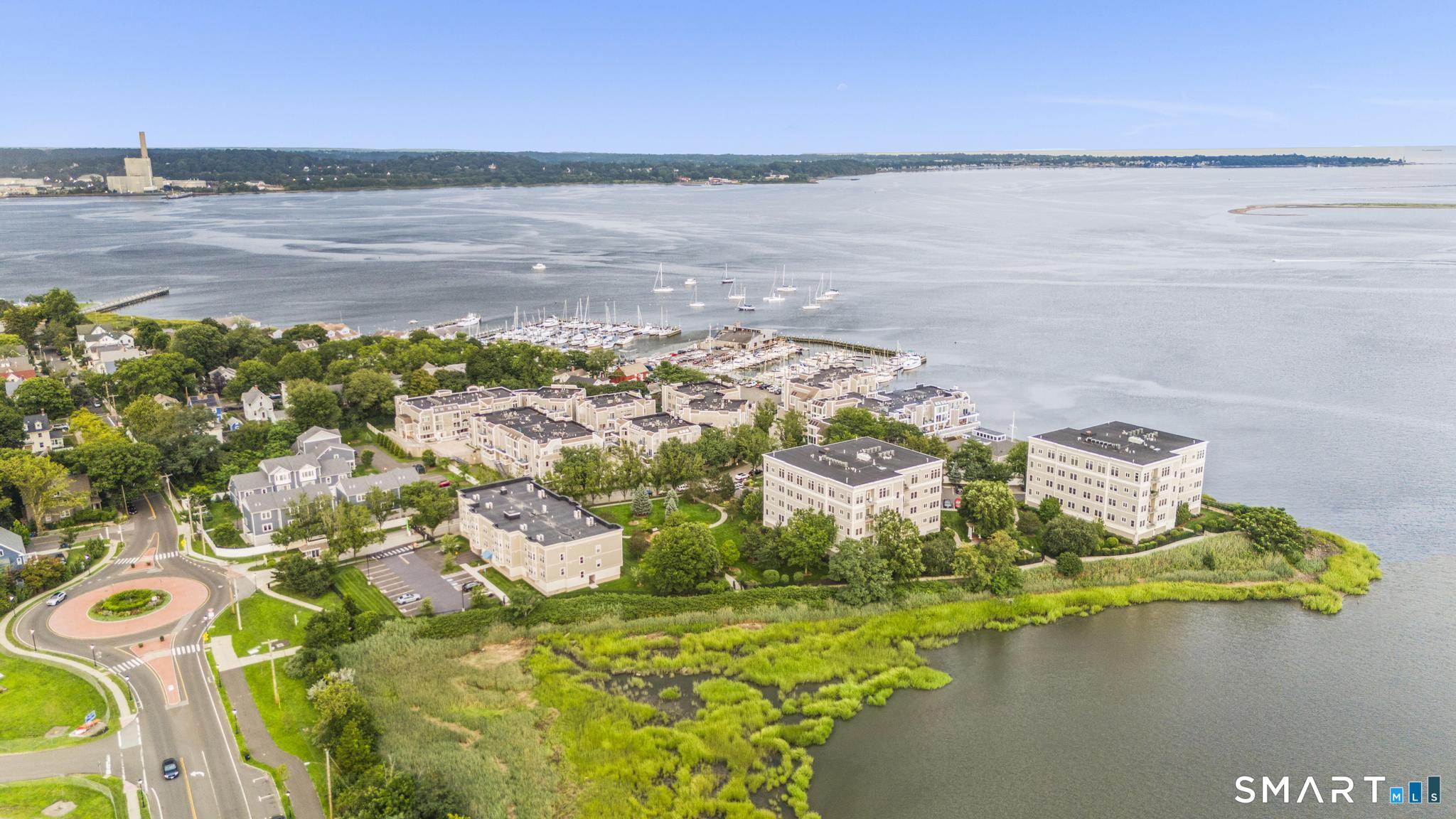95 Harbour Close New Haven CT 06519