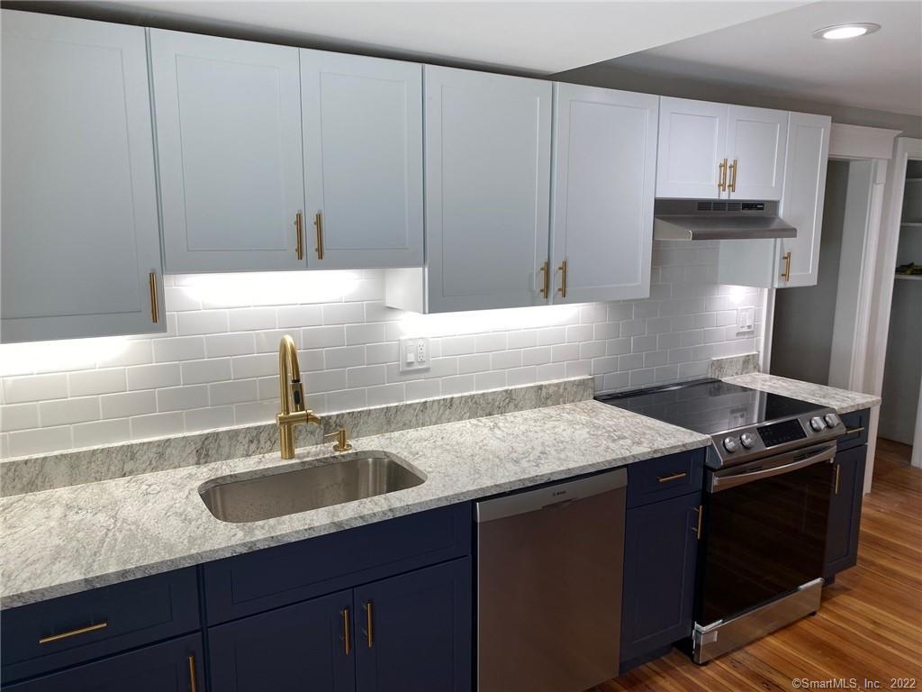 223 Park Road West Hartford CT 06119