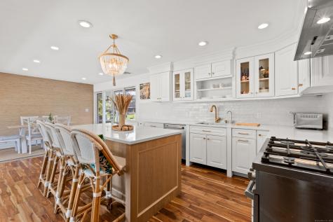 80 Soundview Drive Stamford CT 06902