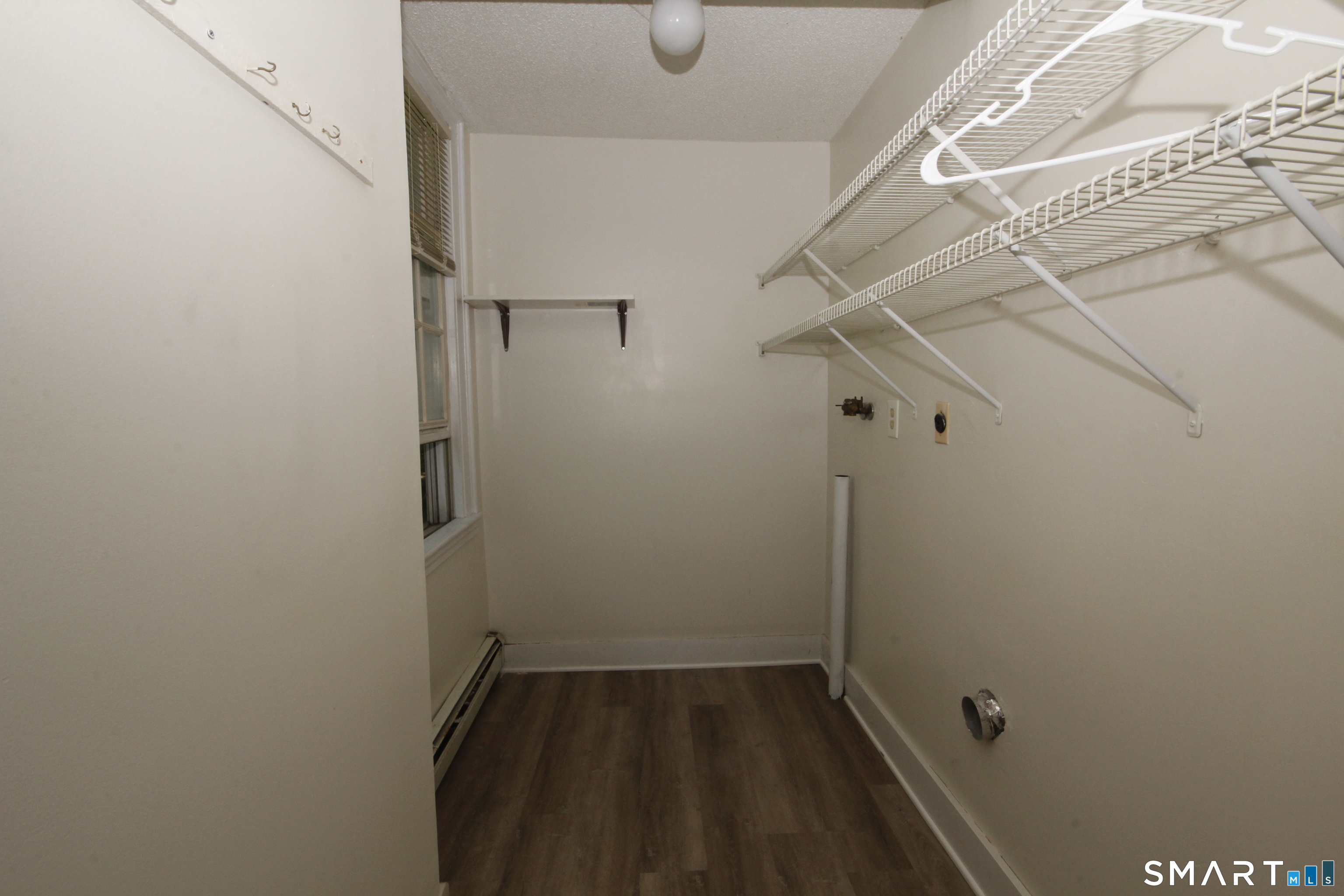 204 Poquonock Avenue Windsor CT 06095