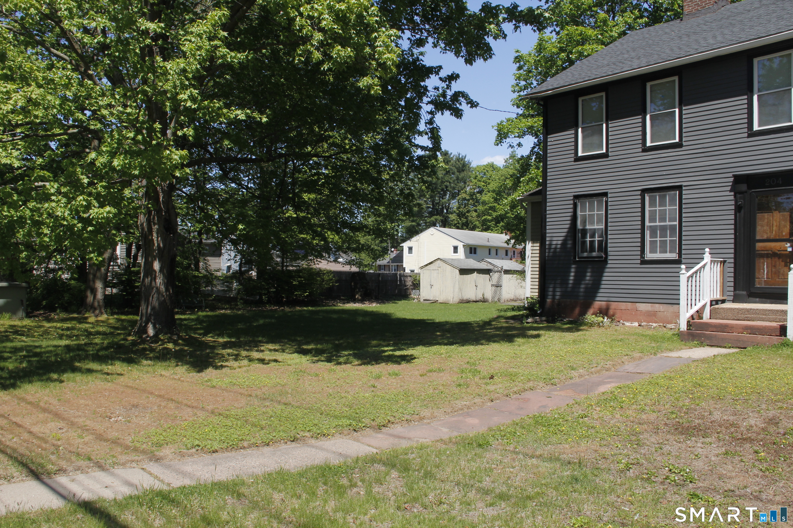 204 Poquonock Avenue Windsor CT 06095