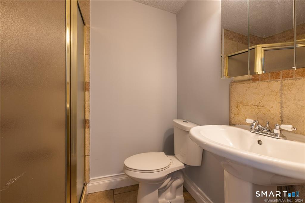480 Ezra Street Bridgeport CT 06606