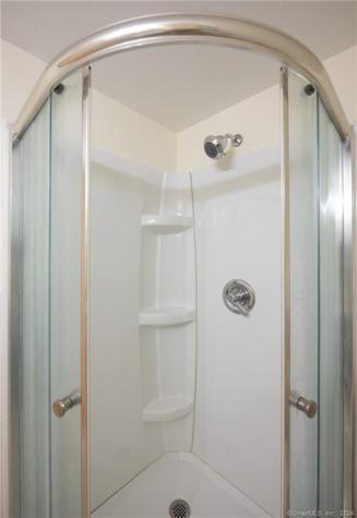 3 Hilltop Road Farmington CT 06032