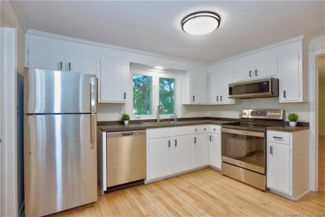 3 Hilltop Road Farmington CT 06032