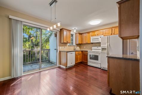 92 Cynthia Lane Middletown CT 06457