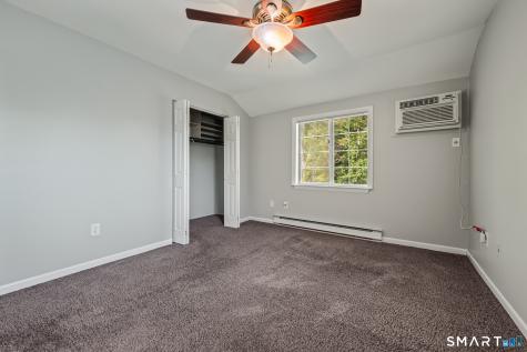 92 Cynthia Lane Middletown CT 06457