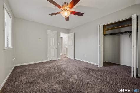 92 Cynthia Lane Middletown CT 06457