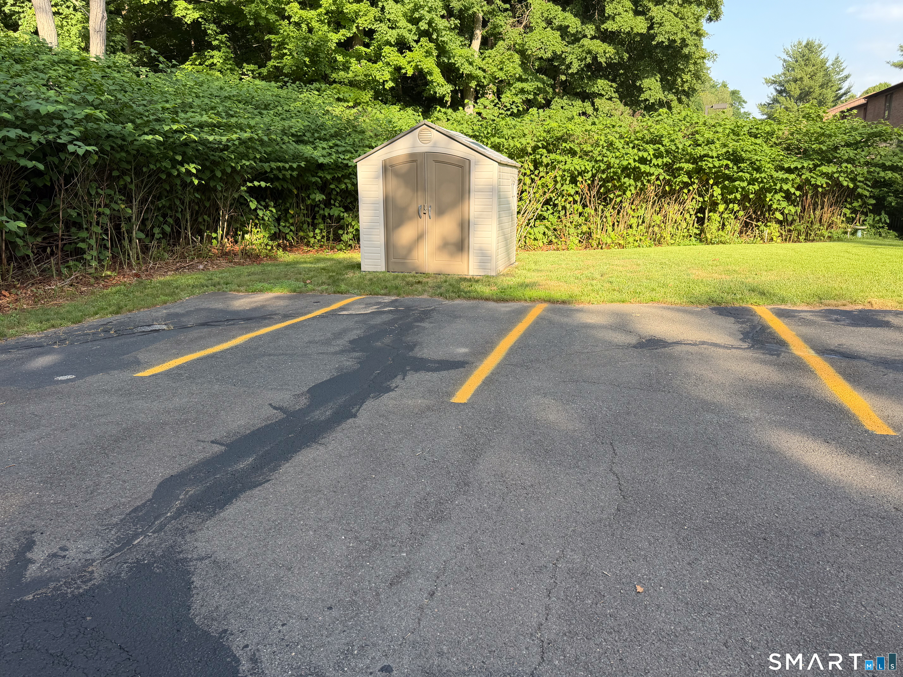 153 New Britain Avenue Farmington CT 06085