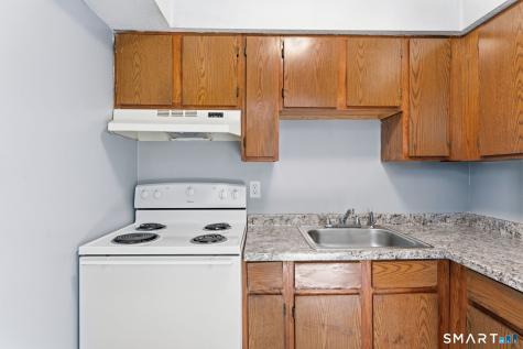 5-7 Warner St Extension Hartford CT 06114