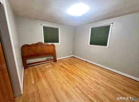 209 Somerset Street West Hartford CT 06110