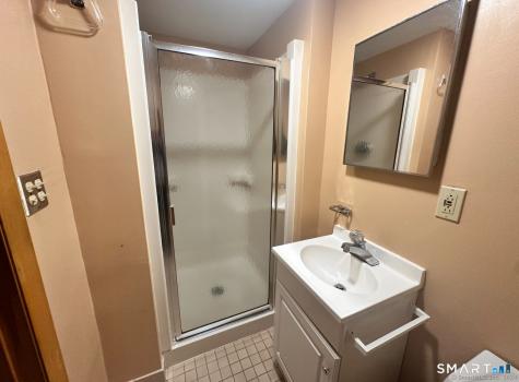 209 Somerset Street West Hartford CT 06110