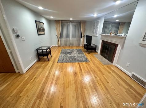 209 Somerset Street West Hartford CT 06110