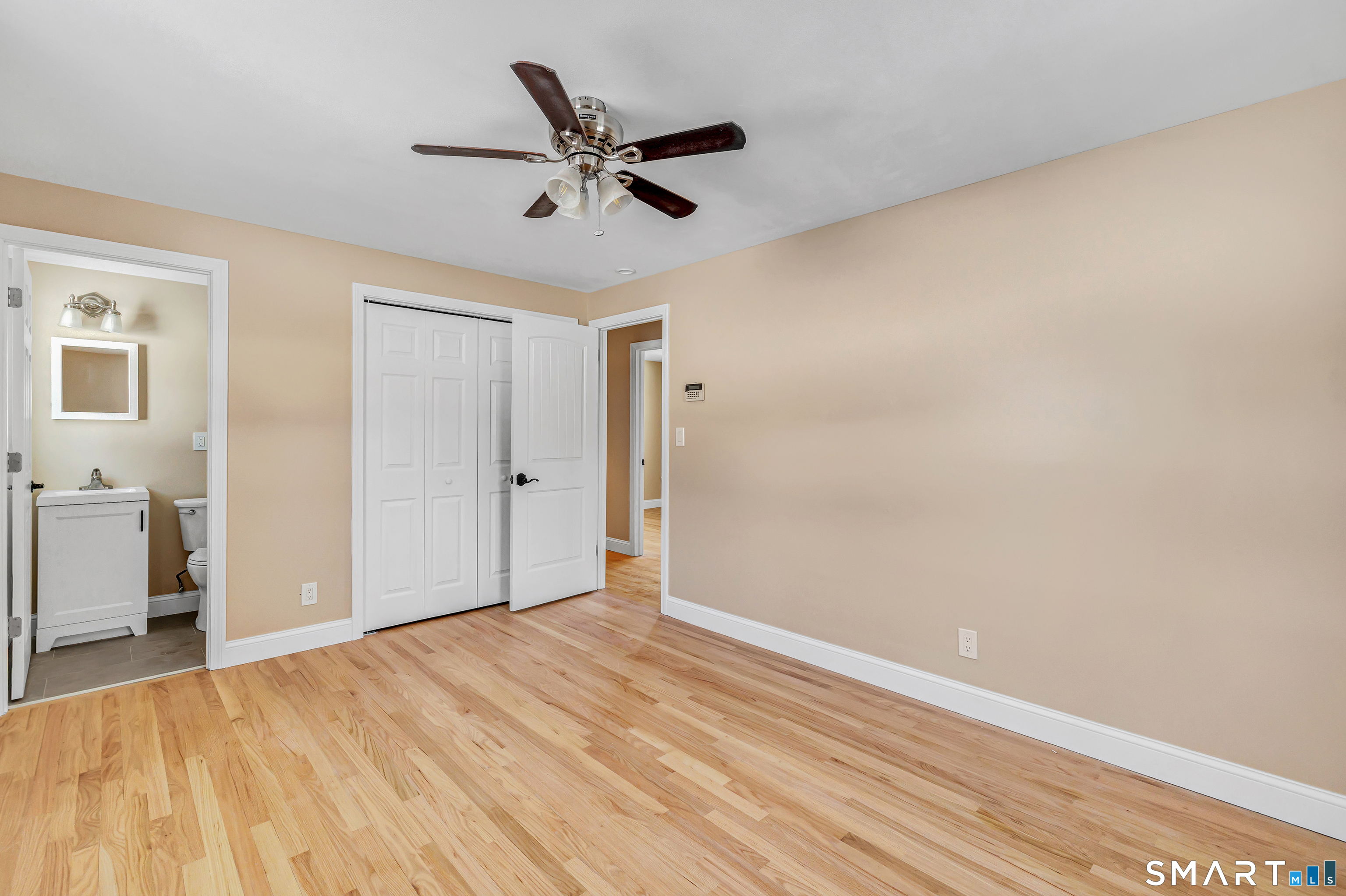 139 Walnut Tree Hill Road Shelton CT 06484