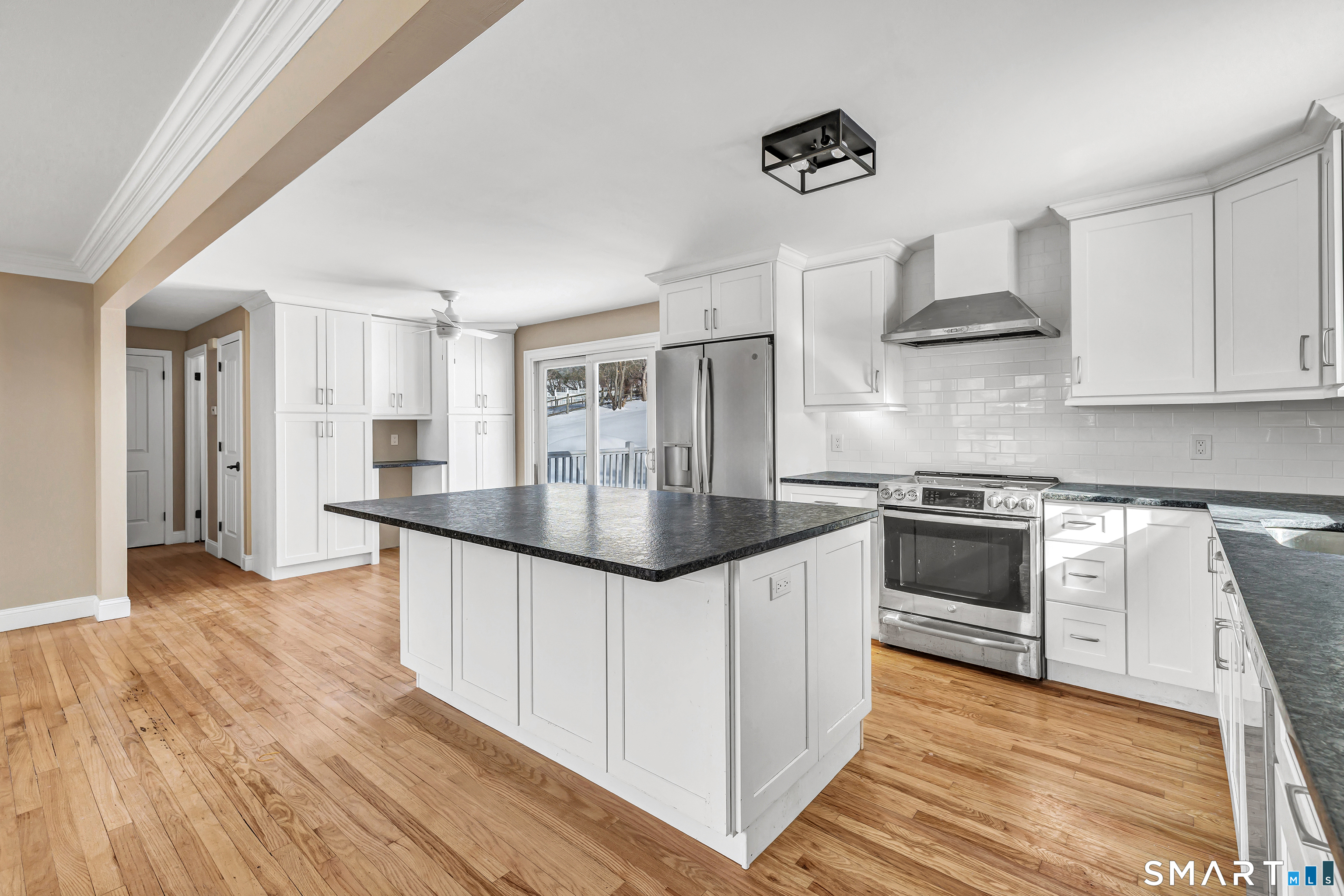 139 Walnut Tree Hill Road Shelton CT 06484