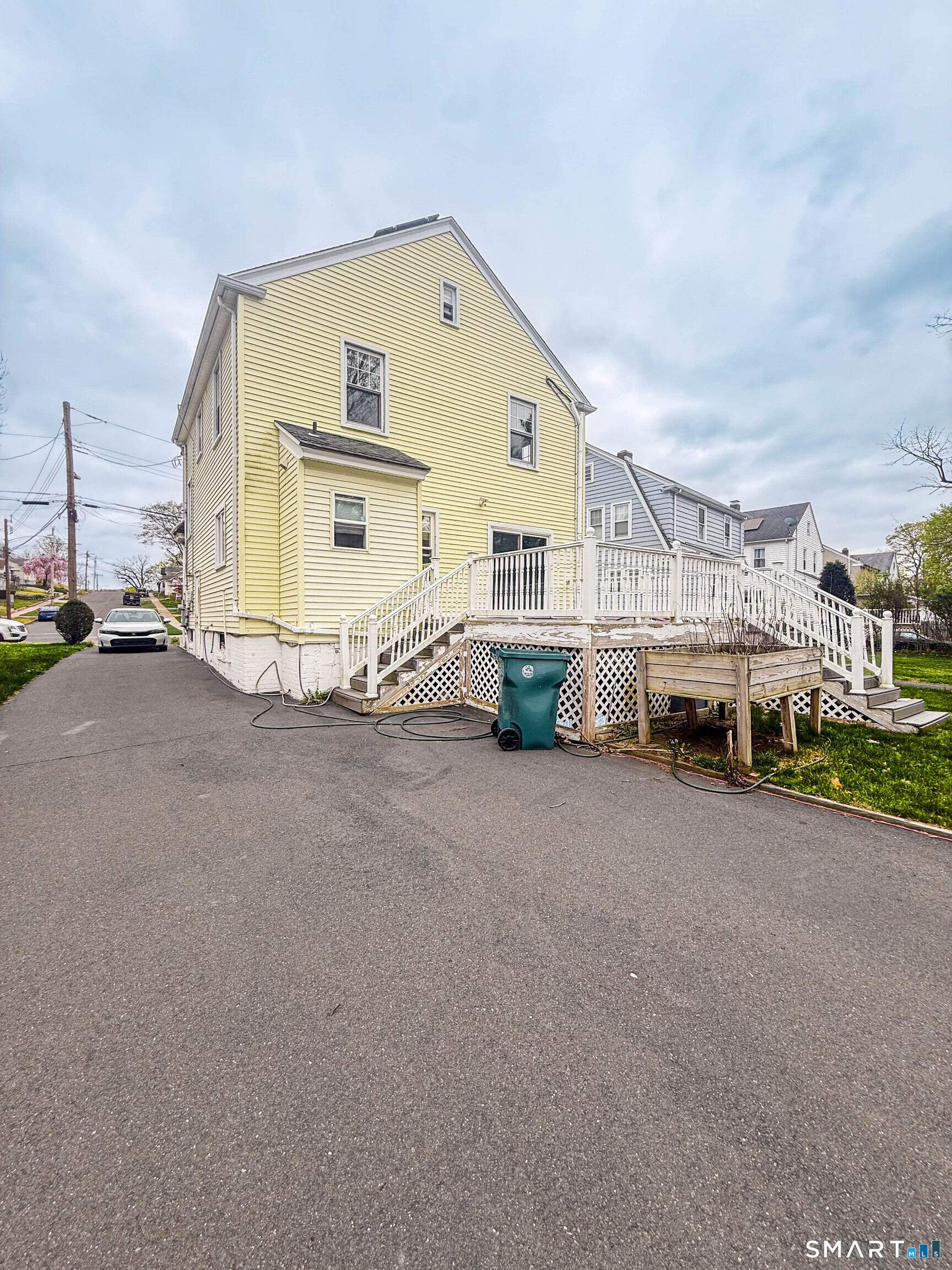 38 Grandview Avenue Hamden CT 06514