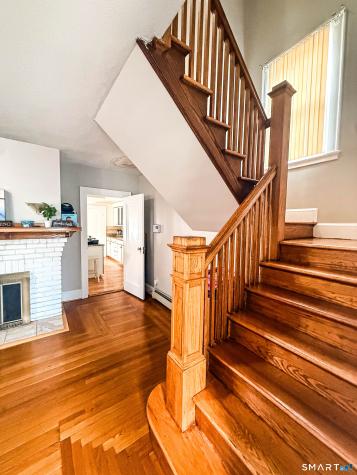 38 Grandview Avenue Hamden CT 06514