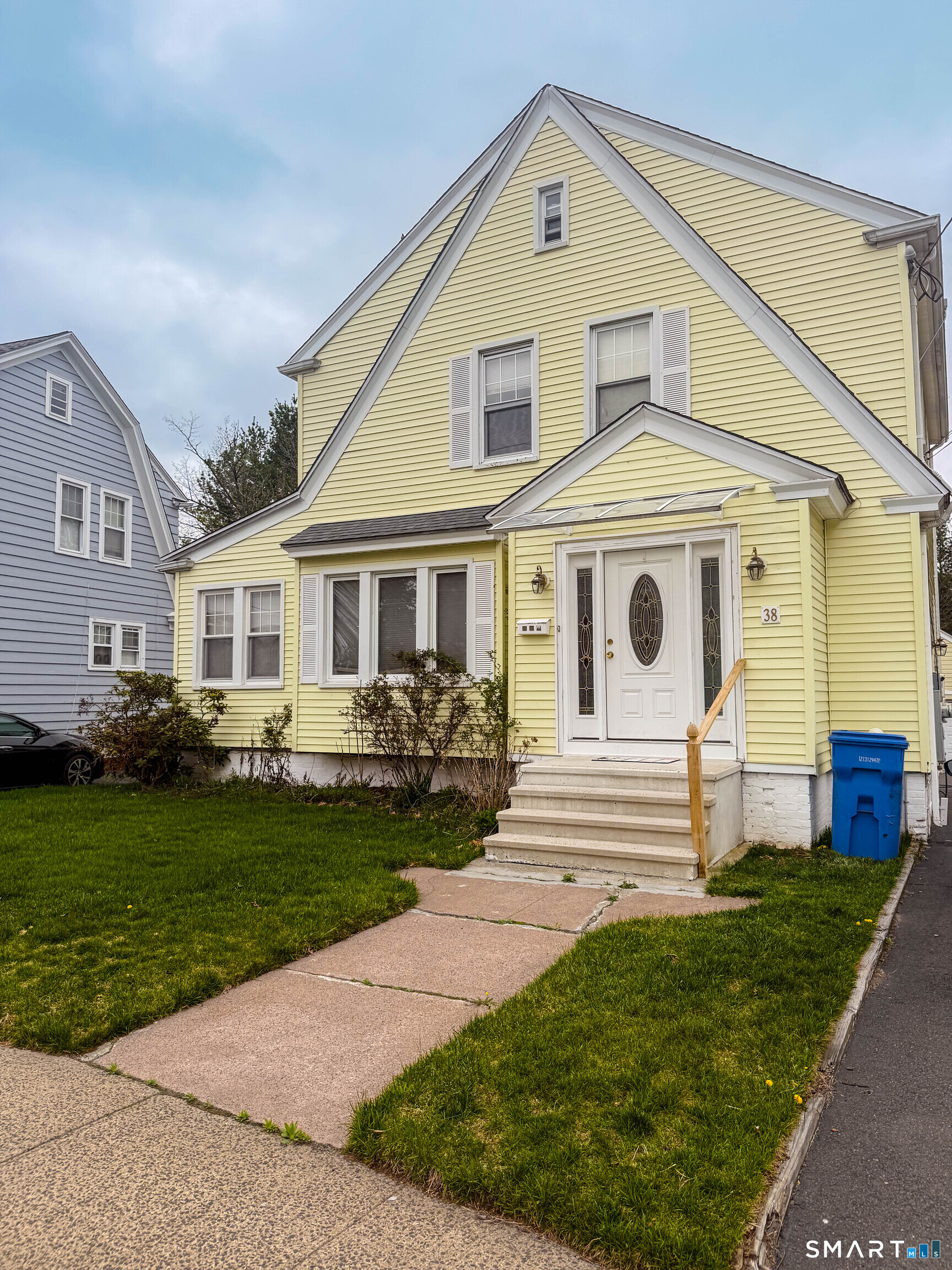 38 Grandview Avenue Hamden CT 06514