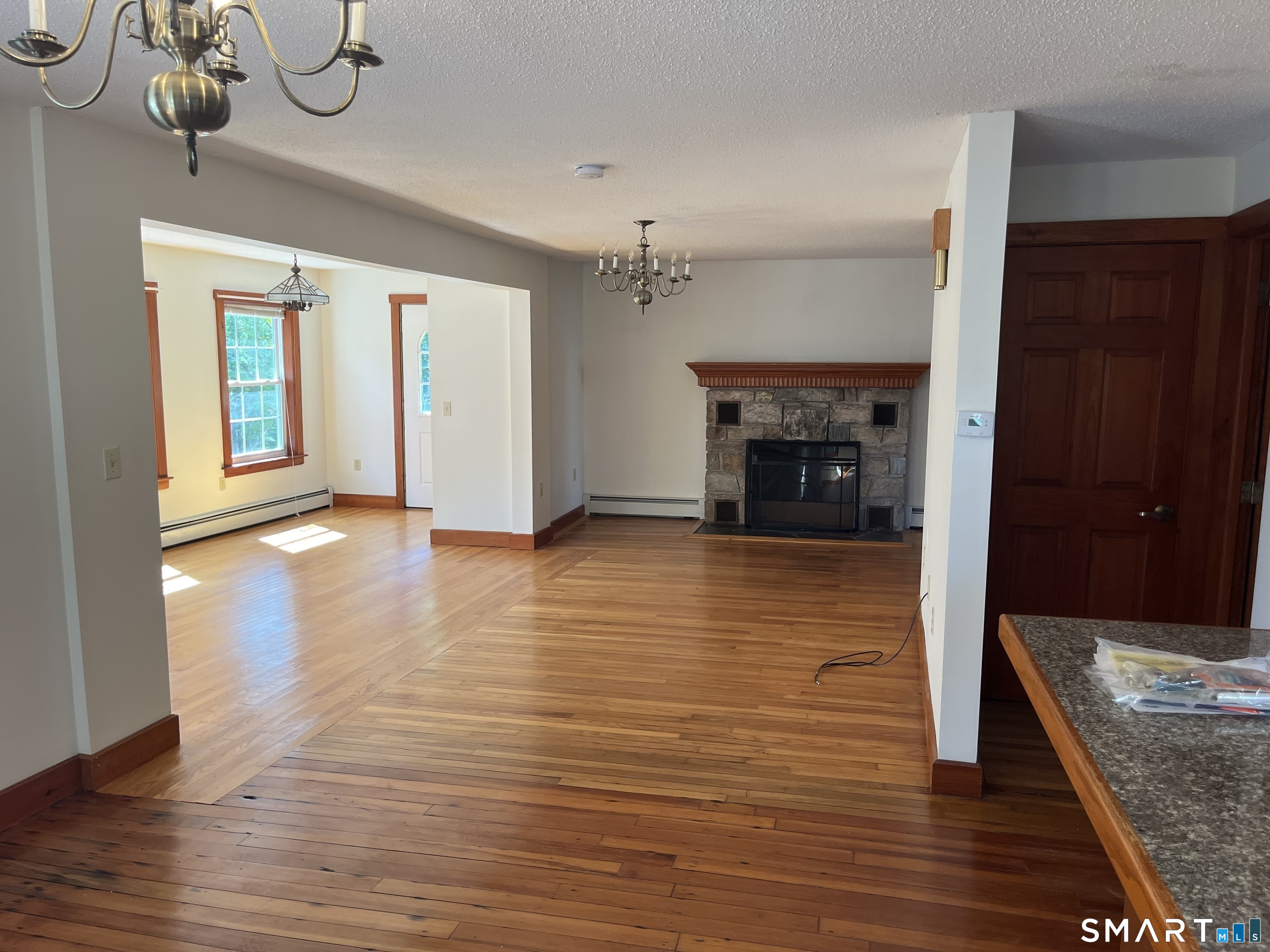 4 South Edgewood Road East Lyme CT 06357