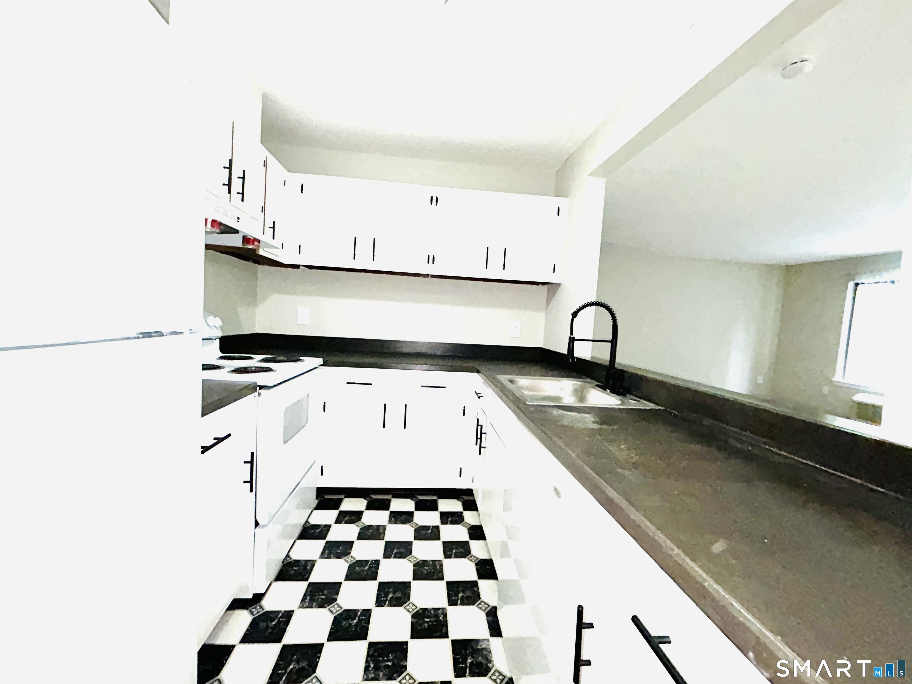 175 Mill Pond Road Hamden CT 06514