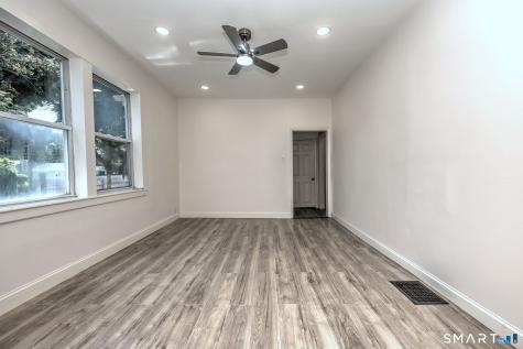 330 Naugatuck Avenue Milford CT 06460