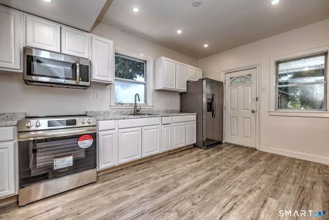330 Naugatuck Avenue Milford CT 06460