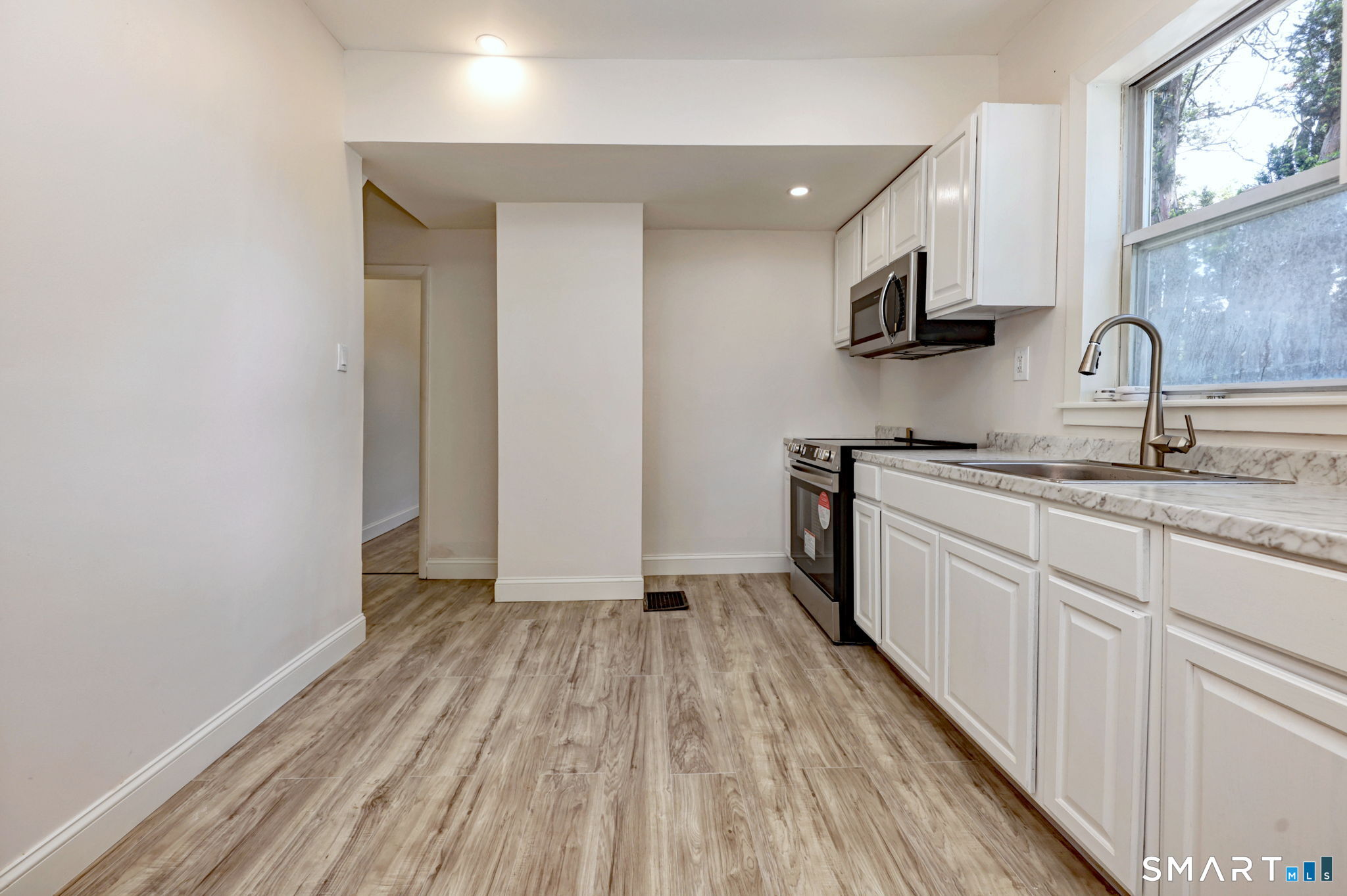 330 Naugatuck Avenue Milford CT 06460