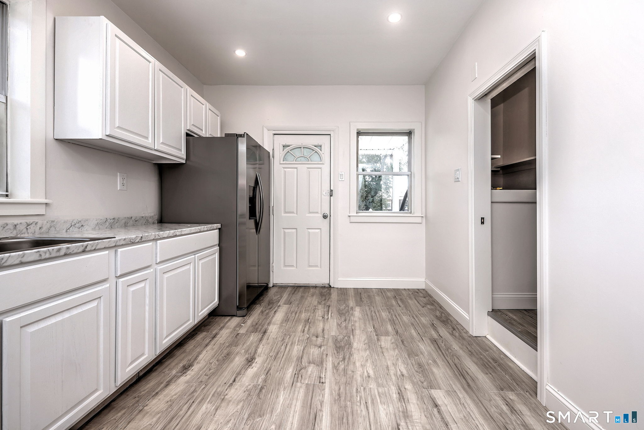 330 Naugatuck Avenue Milford CT 06460