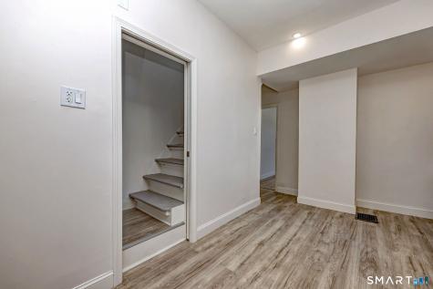 330 Naugatuck Avenue Milford CT 06460