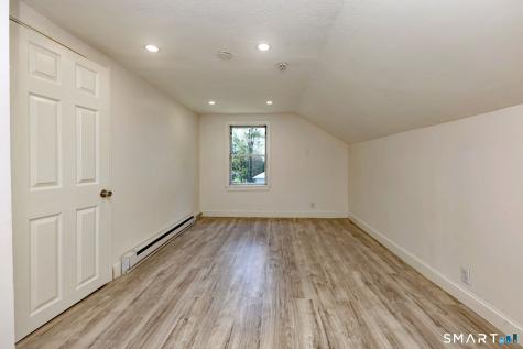 330 Naugatuck Avenue Milford CT 06460