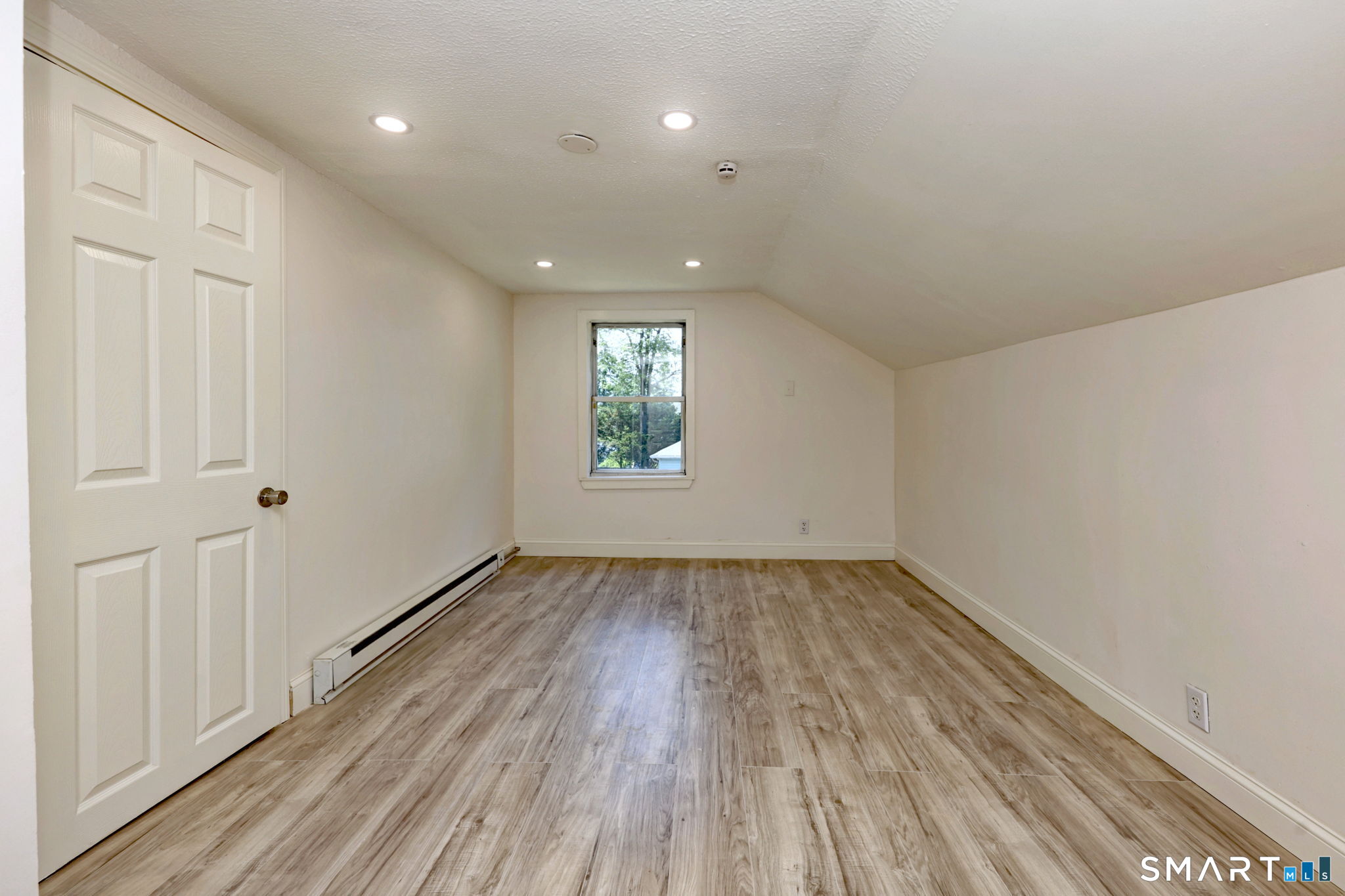 330 Naugatuck Avenue Milford CT 06460