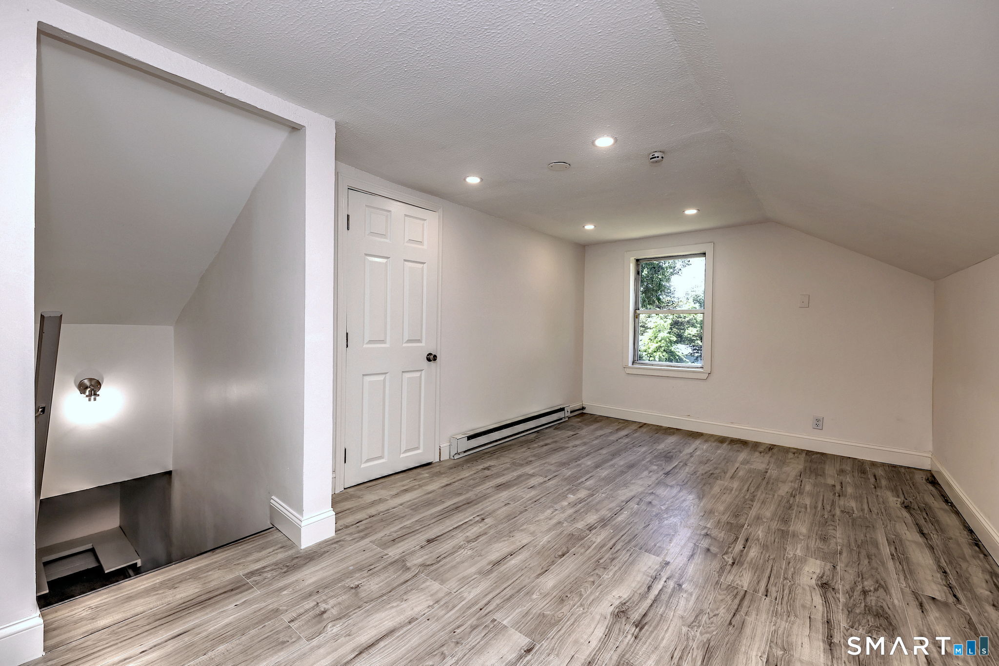 330 Naugatuck Avenue Milford CT 06460