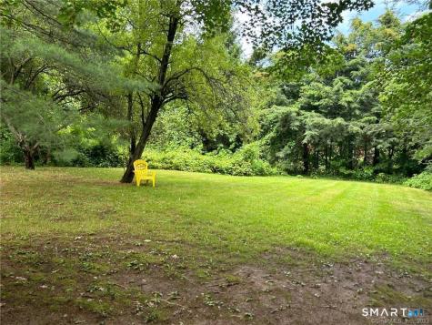 549 West Woods Road Hamden CT 06518