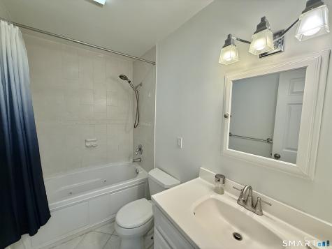 70 Renwick Place Bridgeport CT 06604