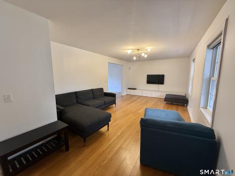 70 Renwick Place Bridgeport CT 06604