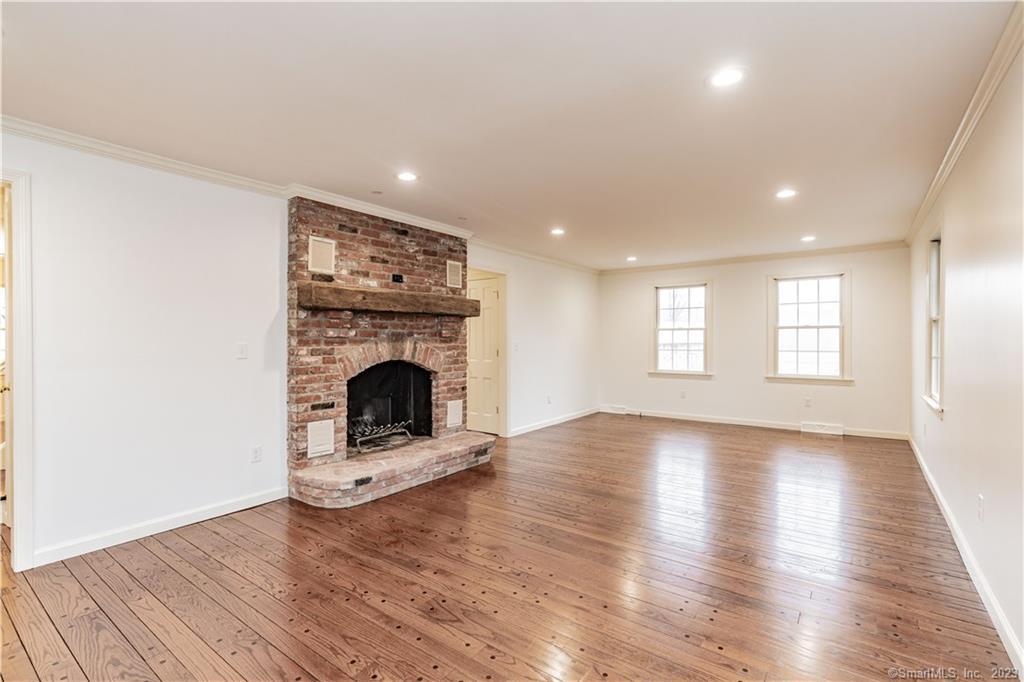 1241 Halladay West Avenue Suffield CT 06078