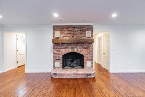 1241 Halladay West Avenue Suffield CT 06078