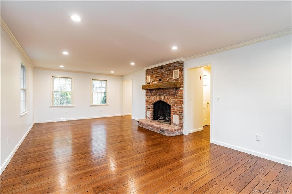 1241 Halladay West Avenue Suffield CT 06078