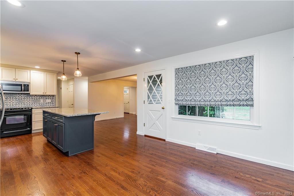 1241 Halladay West Avenue Suffield CT 06078